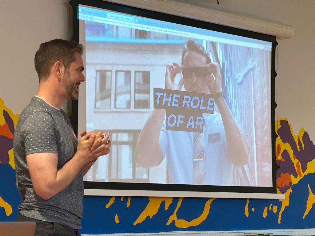Make it Clear UX Event; XR Unleashed: Designing Immersive Experiences for Users Make it Clear UX Event; XR Unleashed: Designing Immersive Experiences for Users